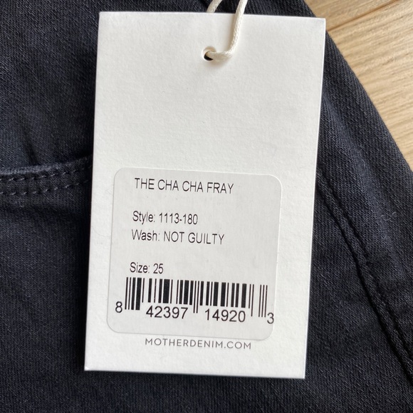 NWT Mother Denim “The Cha Cha Fray” Jean